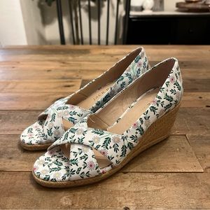 Jack Rogers - Criss Cross Wedge Espadrilles Palmer- White Daisy Size 6.5